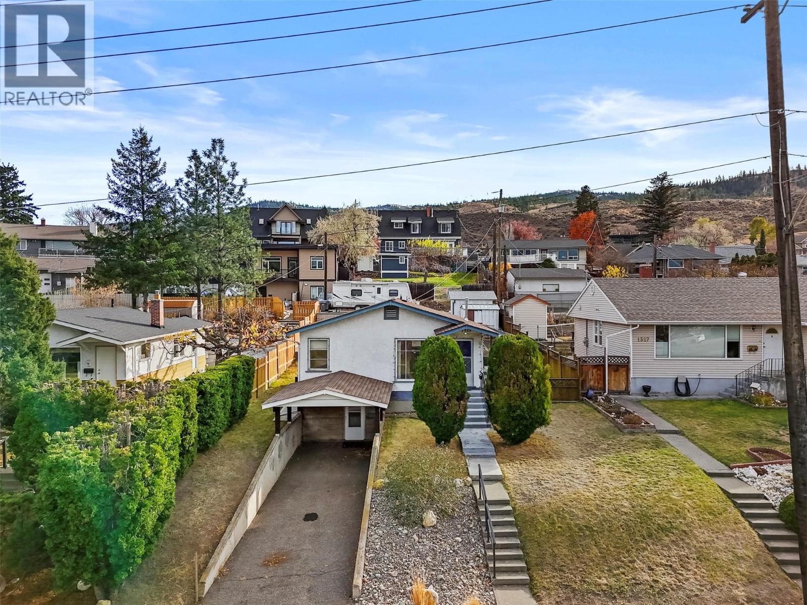 MLS® listing #29422328 for sale located at 1335 Columbia Street