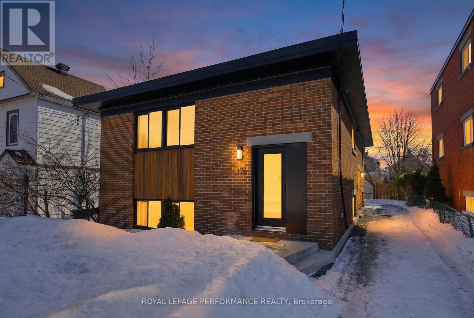 MLS® listing #29424979 for sale located at 176 DAGMAR AVENUE