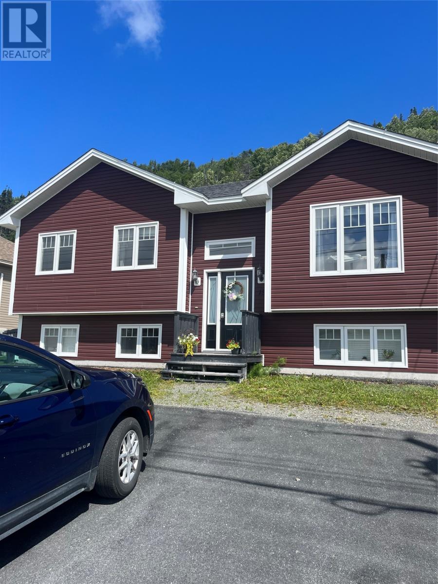 MLS® listing #29425941 for sale located at 15 Tuck Place