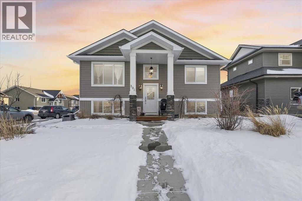 MLS® listing #29426398 for sale located at 301 McLeod Crescent