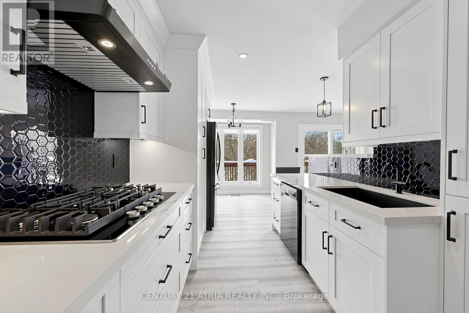 MLS® listing #29426499 for sale located at 35 ANDERSON PLACE