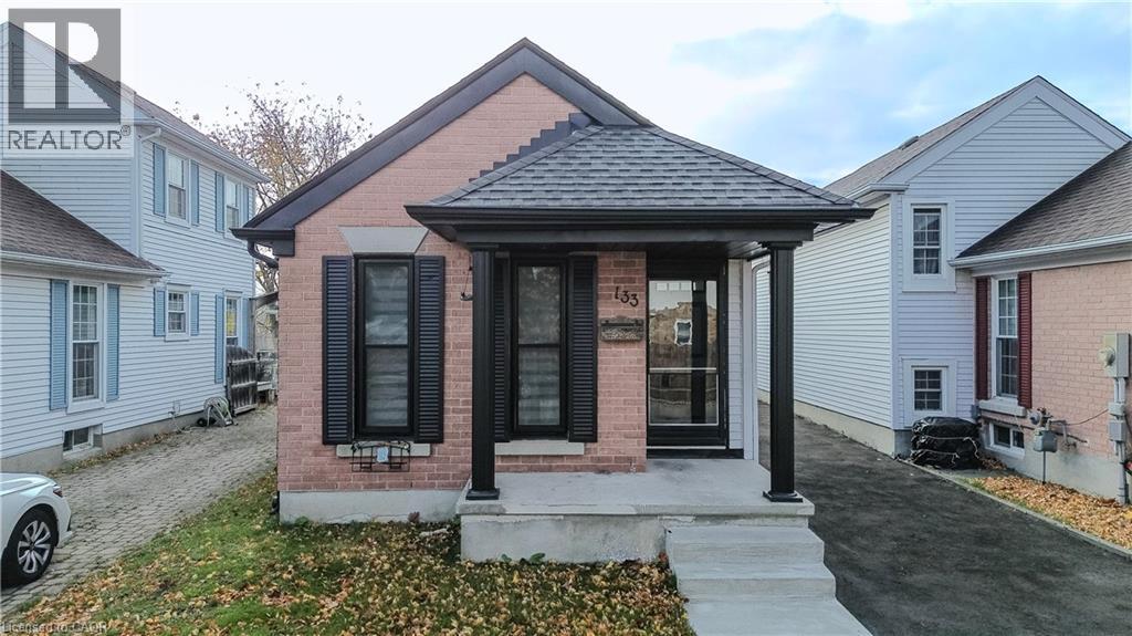 MLS® listing #29428101 for sale located at 133 WAKE ROBIN Drive