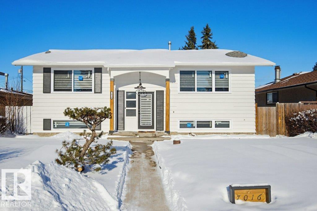 MLS® listing #29429032 for sale located at 7016 92A AV NW