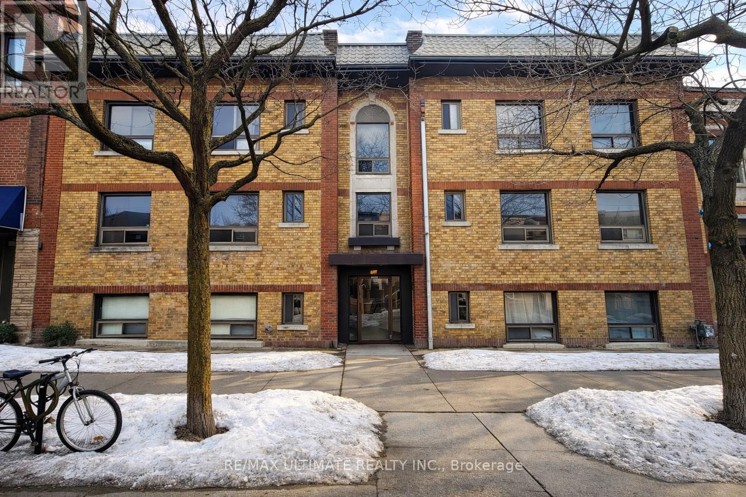 MLS® listing #29429691 for sale located at 677 COLLEGE STREET