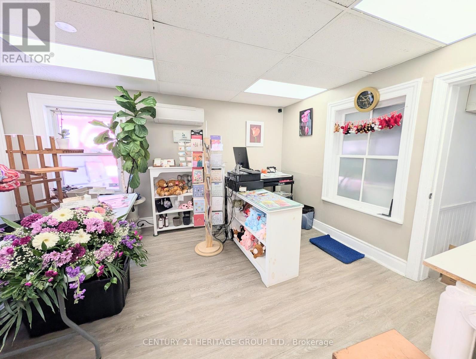 MLS® listing #29429710 for sale located at 15 MAIN STREET