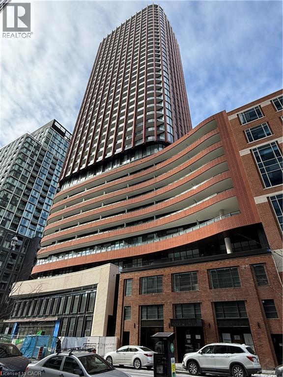 MLS® listing #29430205 for sale located at 180 FRONT Street E Unit# 1206