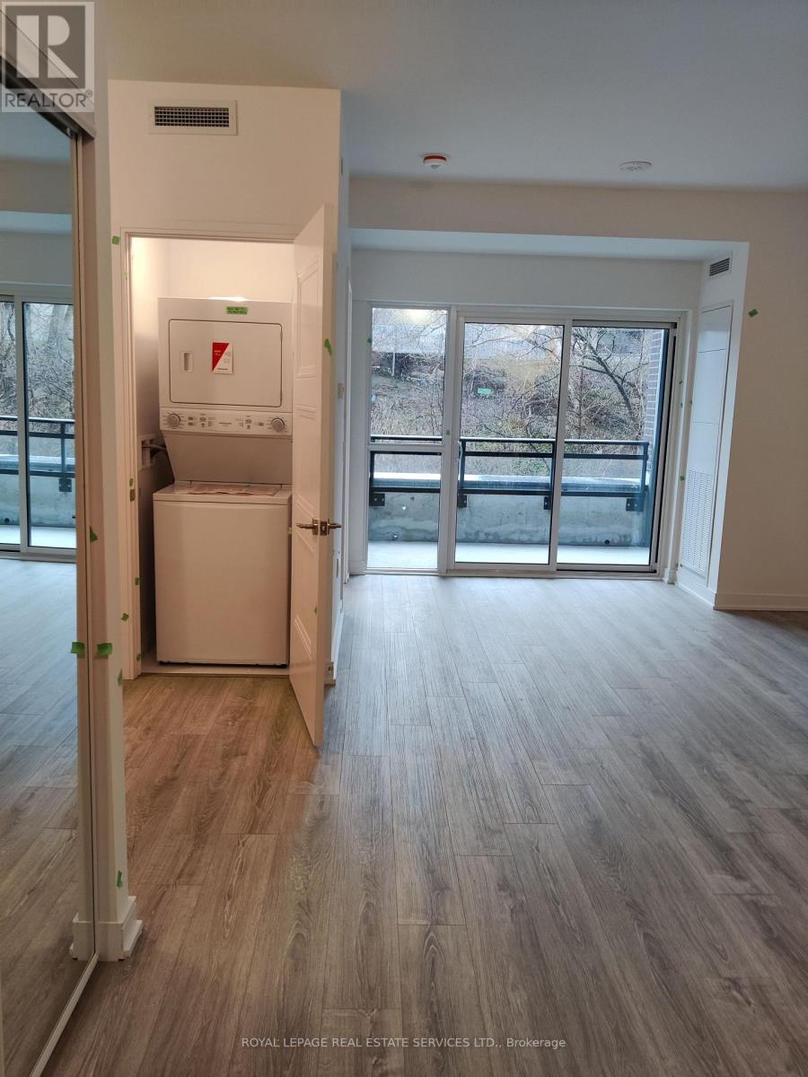 MLS® listing #29431664 for sale located at 305 - 25 NEIGHBOURHOOD LANE