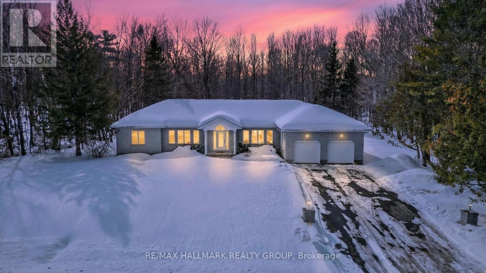 MLS® listing #29431777 for sale located at 2349 BRENNAN PARK DRIVE