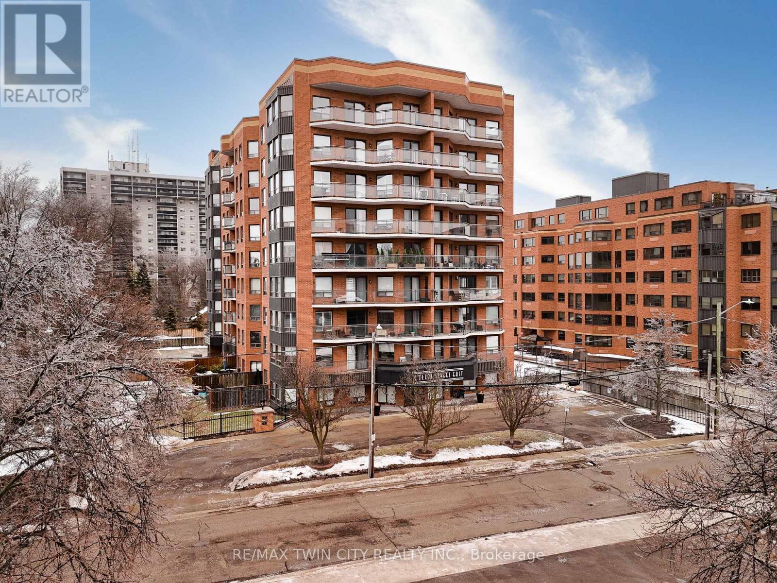 MLS® listing #29432563 for sale located at 107 - 10 ELLEN STREET E