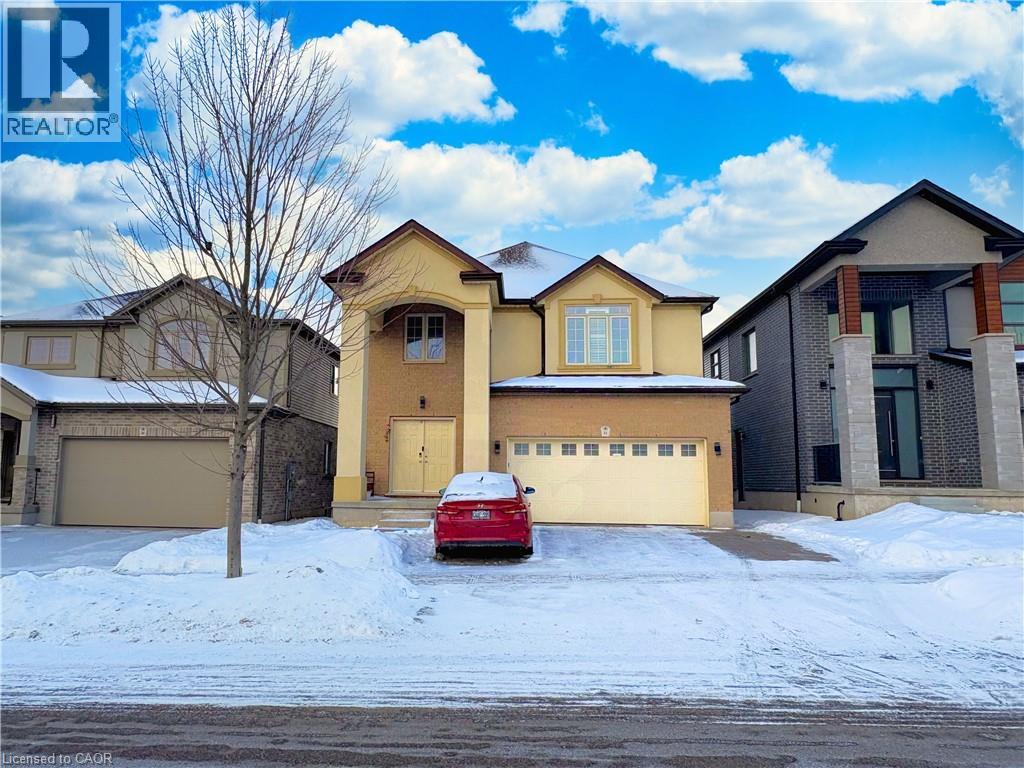 MLS® listing #29436211 for sale located at 34 WATERVALE Drive Unit# UPPER