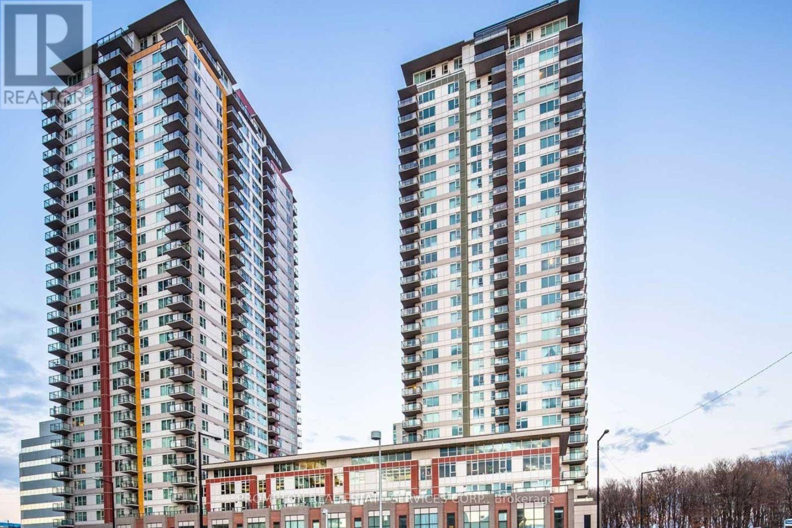 MLS® listing #29436379 for sale located at 2701 - 25 TOWN CENTRE COURT