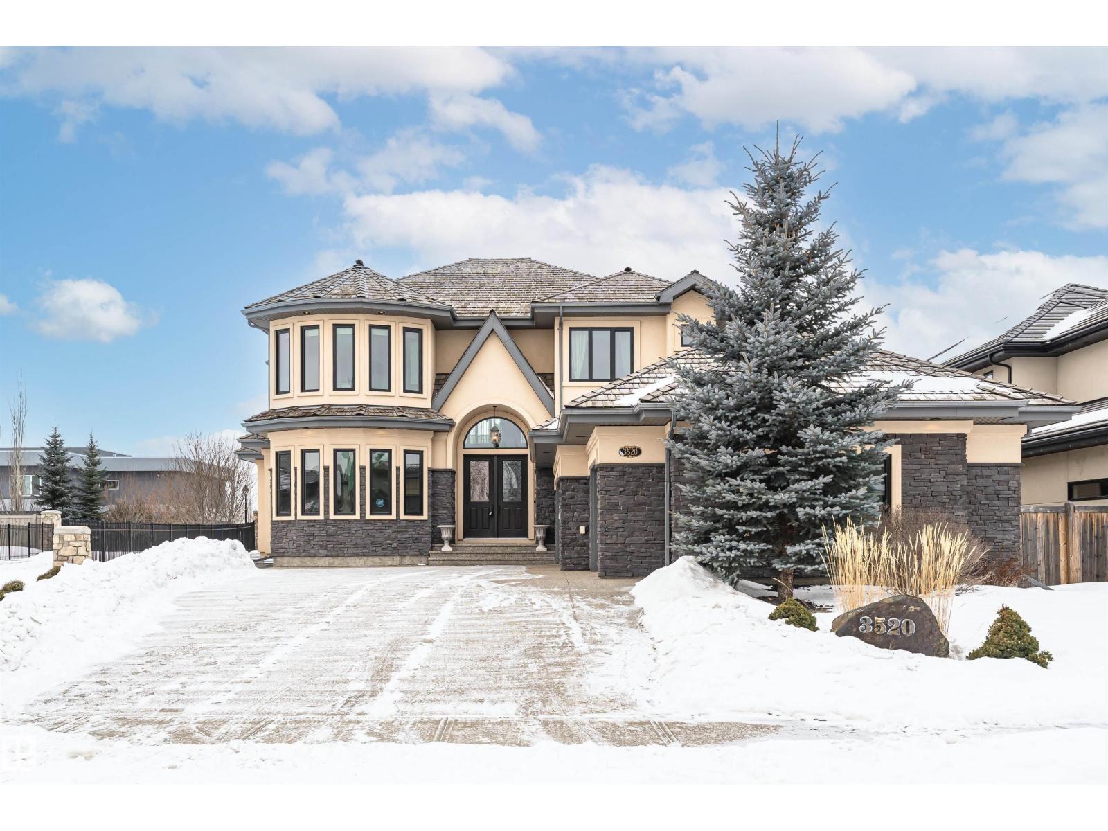 MLS® listing #29436413 for sale located at 3520 WATSON PT SW