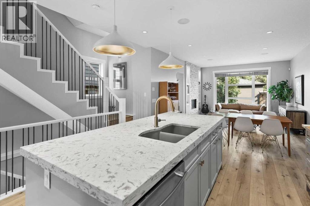 MLS® listing #29436614 for sale located at 2316 22 Street NW