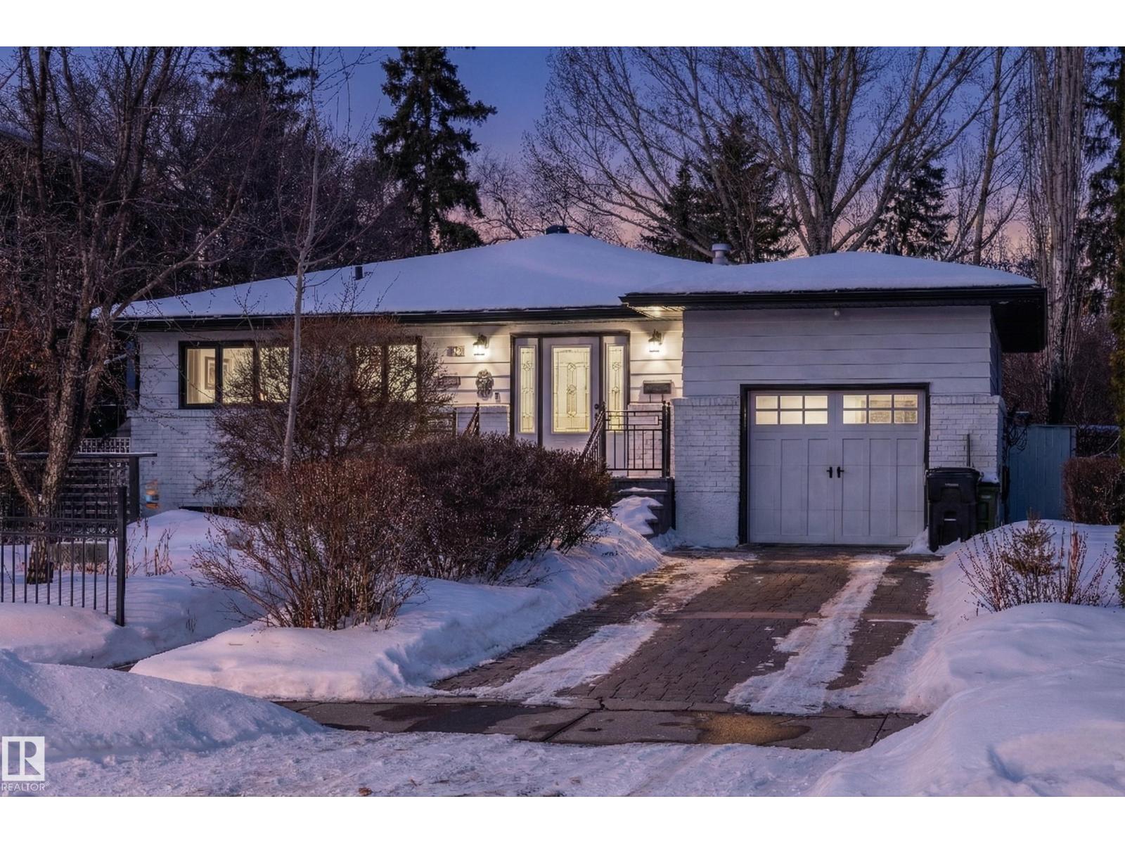 MLS® listing #29437826 for sale located at 14712 PARK DR NW