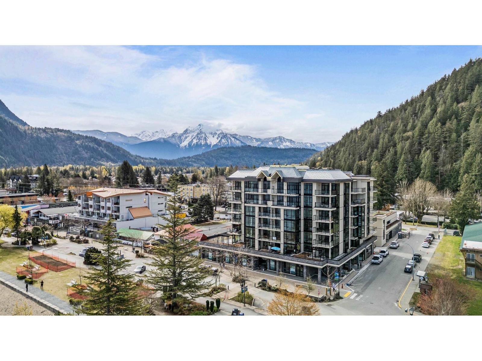 MLS® listing #29438254 for sale located at 608 120 ESPLANADE AVENUE|Harrison Hot Springs