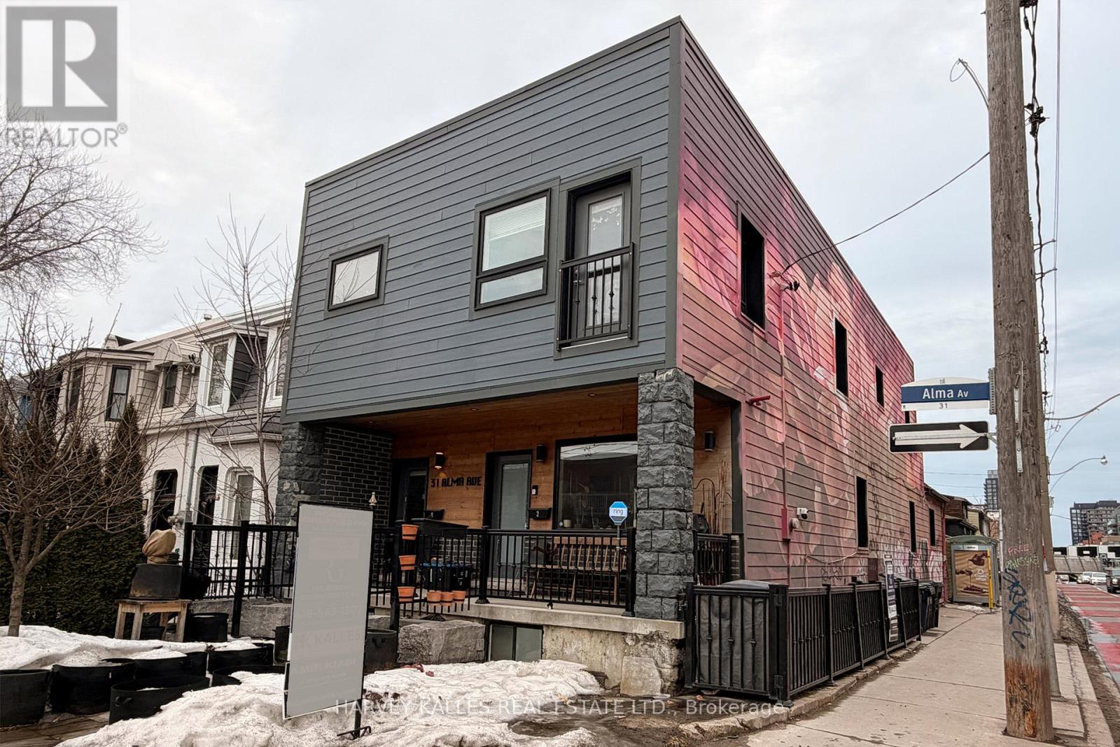 MLS® listing #29440676 for sale located at 31 ALMA AVENUE