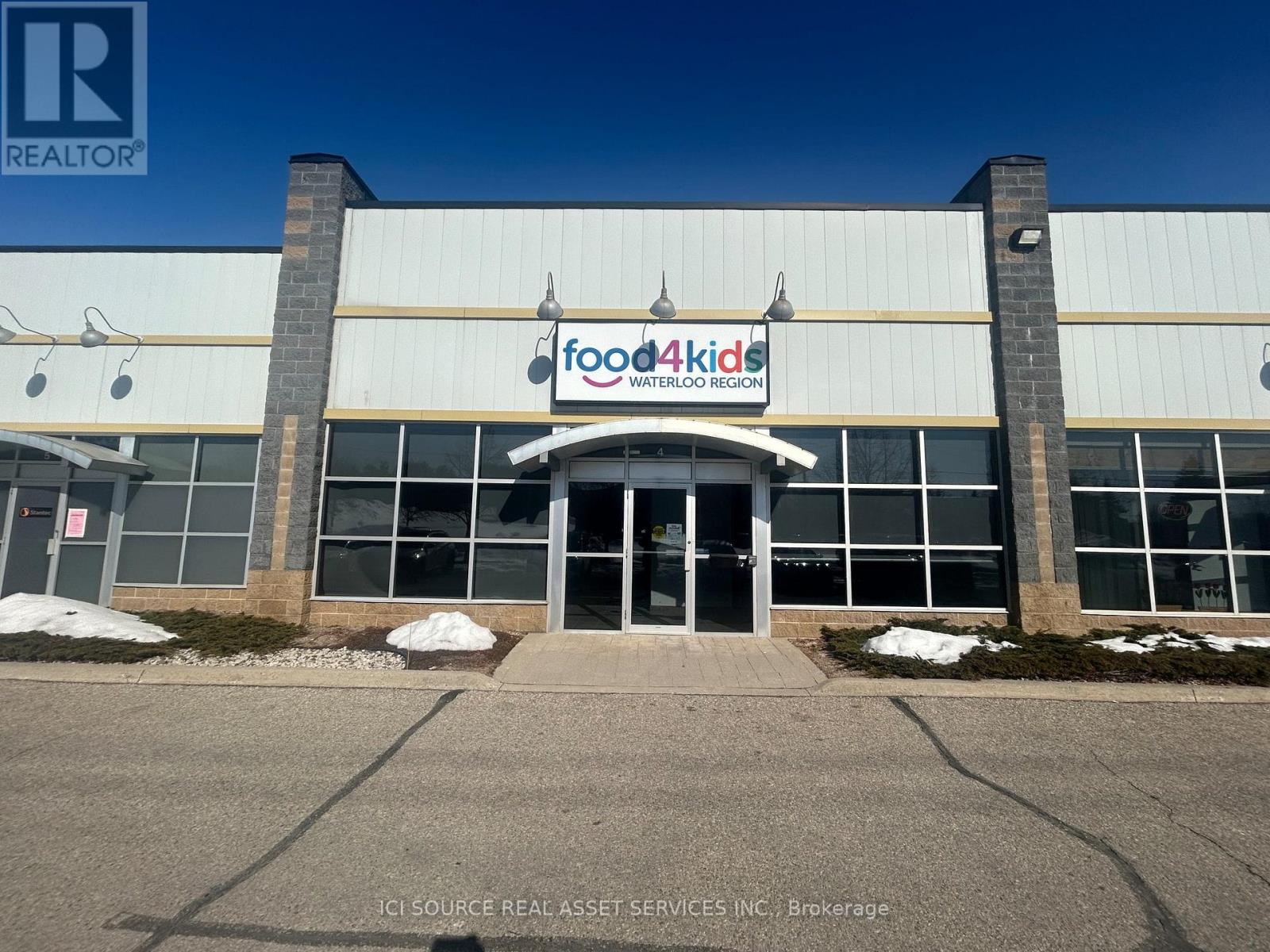 MLS® listing #29442360 for sale located at 10 WASHBURN DRIVE