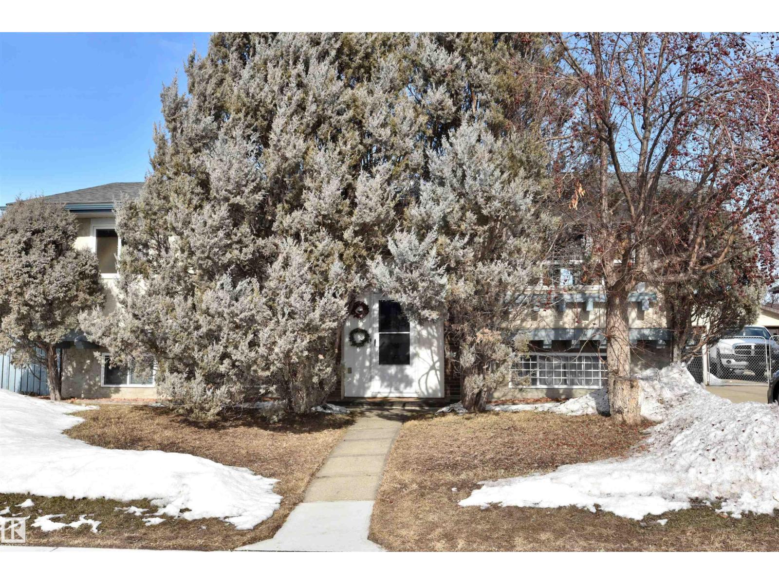MLS® listing #29454624 for sale located at 10212 168 AV NW NW