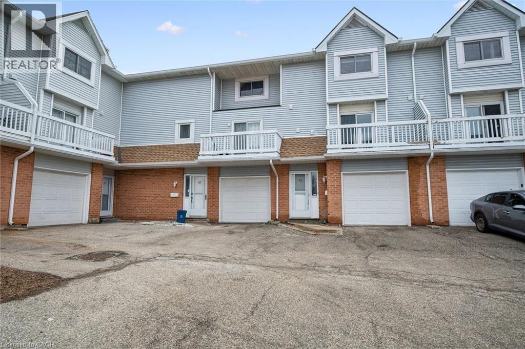 MLS® listing #29457016 for sale located at 111 TRAYNOR Avenue Unit# 17