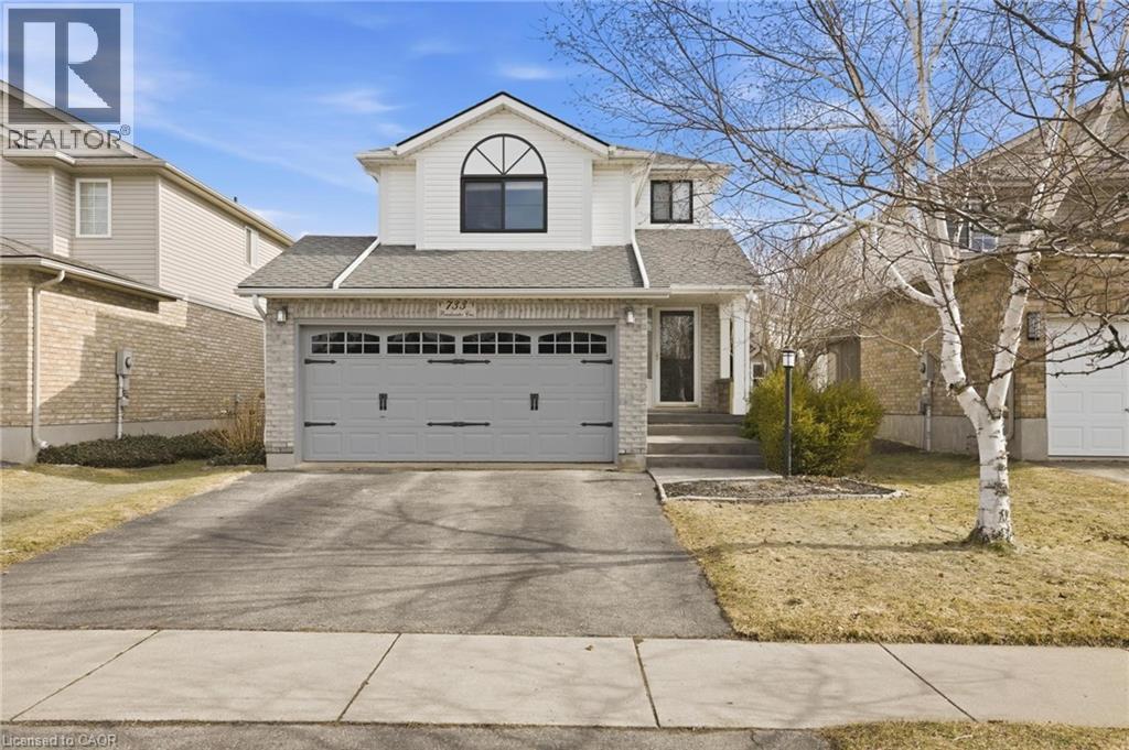 MLS® listing #29461014 for sale located at 733 BREAKWATER Crescent