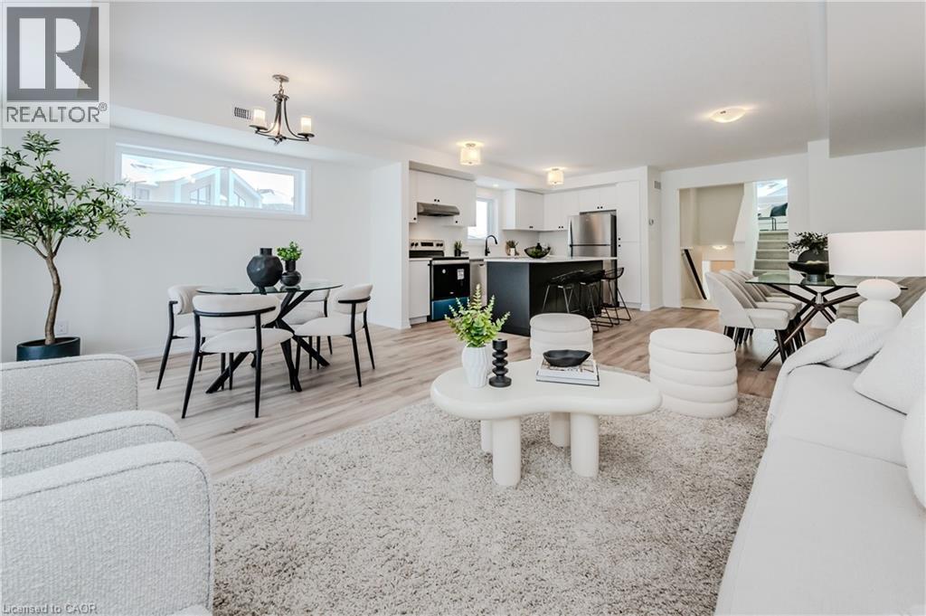 MLS® listing #29461030 for sale located at 15 STAUFFER WOODS Trail Unit# A4