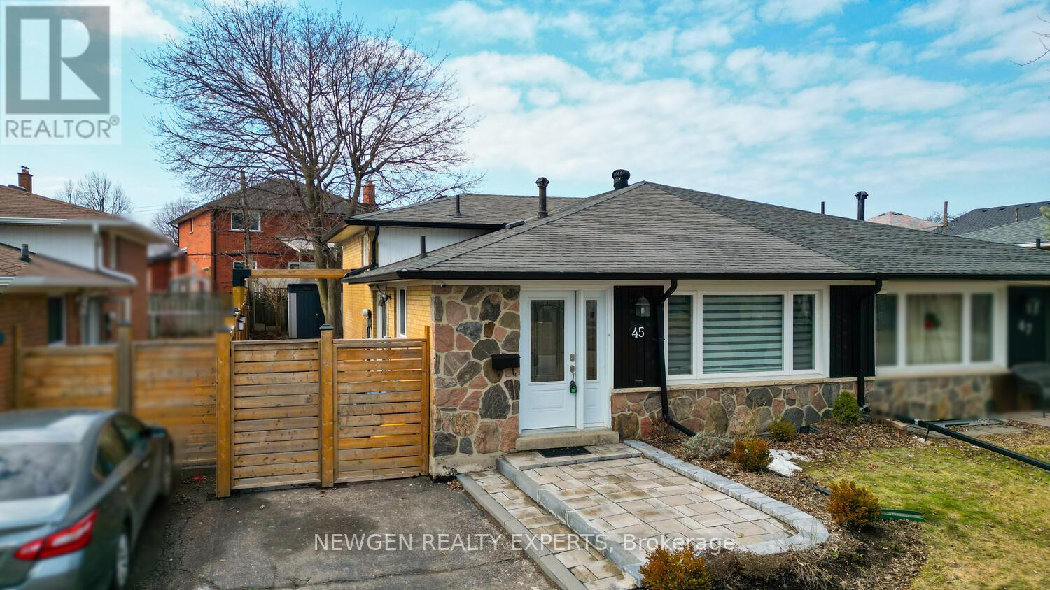 MLS® listing #29461200 for sale located at 45 GRANGE DRIVE