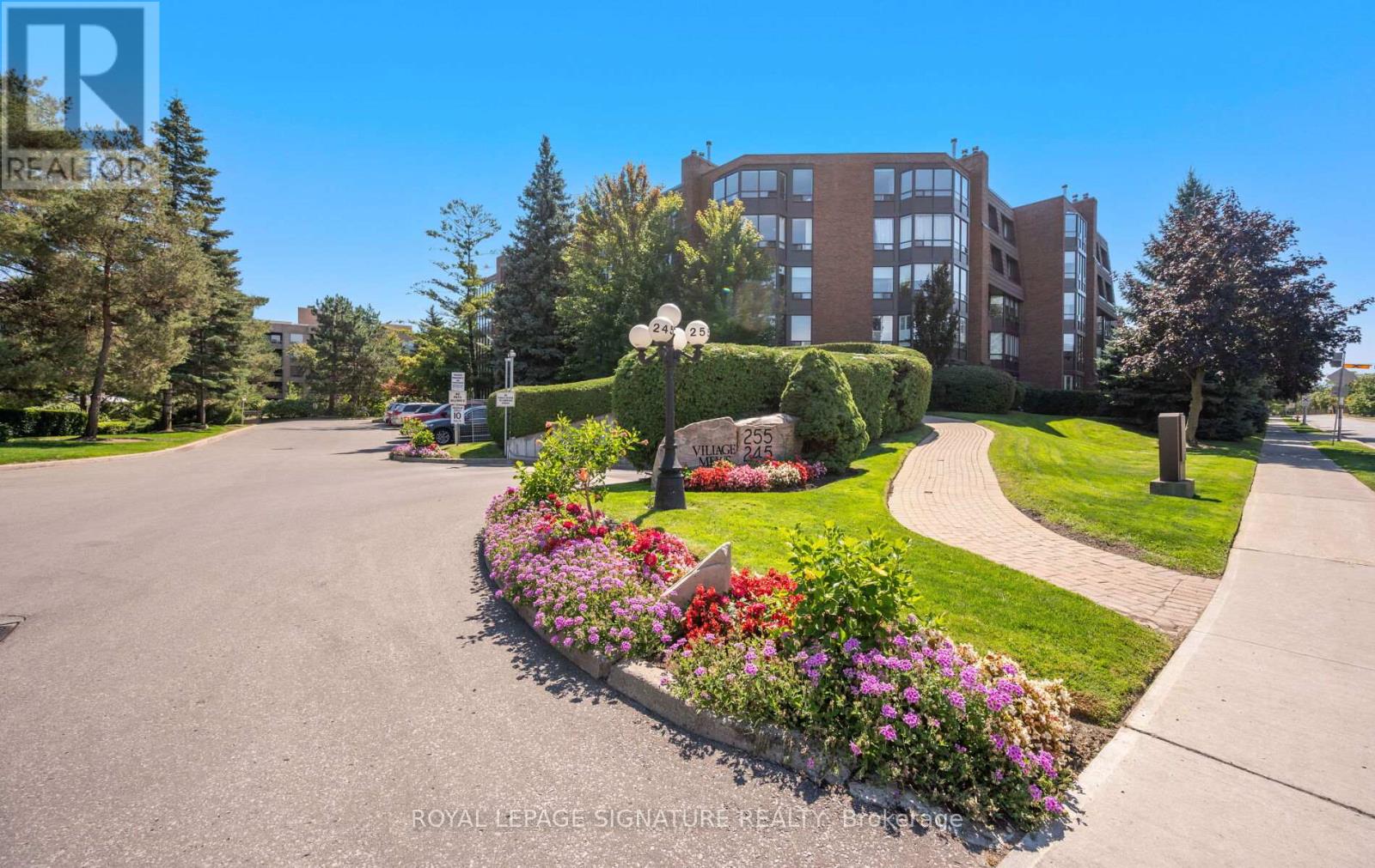 MLS® listing #29461262 for sale located at 115 - 255 THE DONWAY W