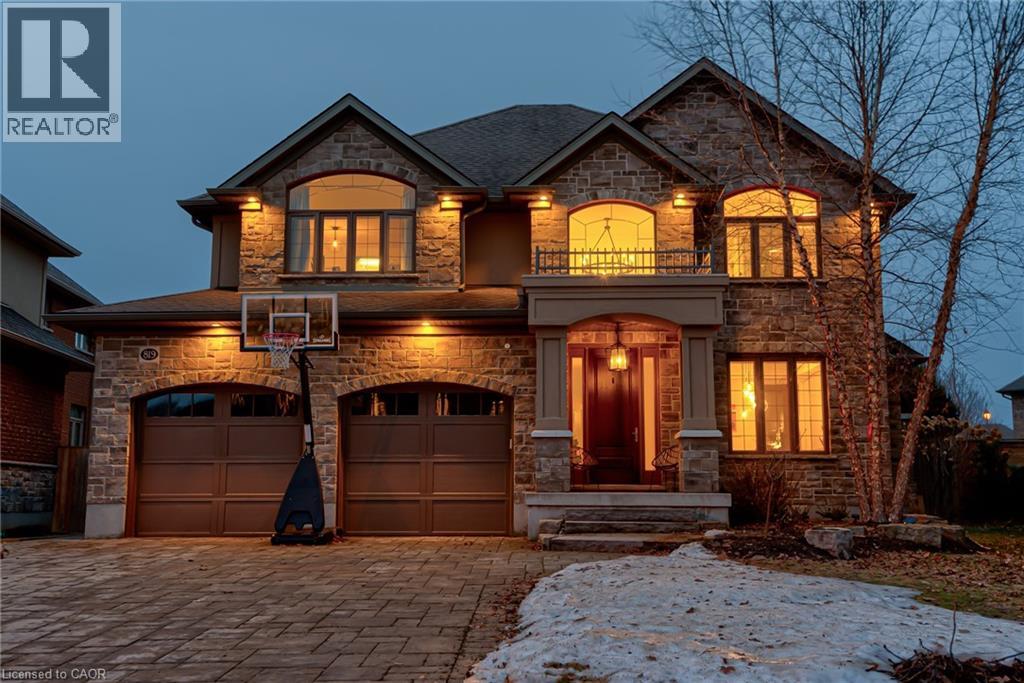 MLS® listing #29461313 for sale located at 819 COPPER RIDGE Drive