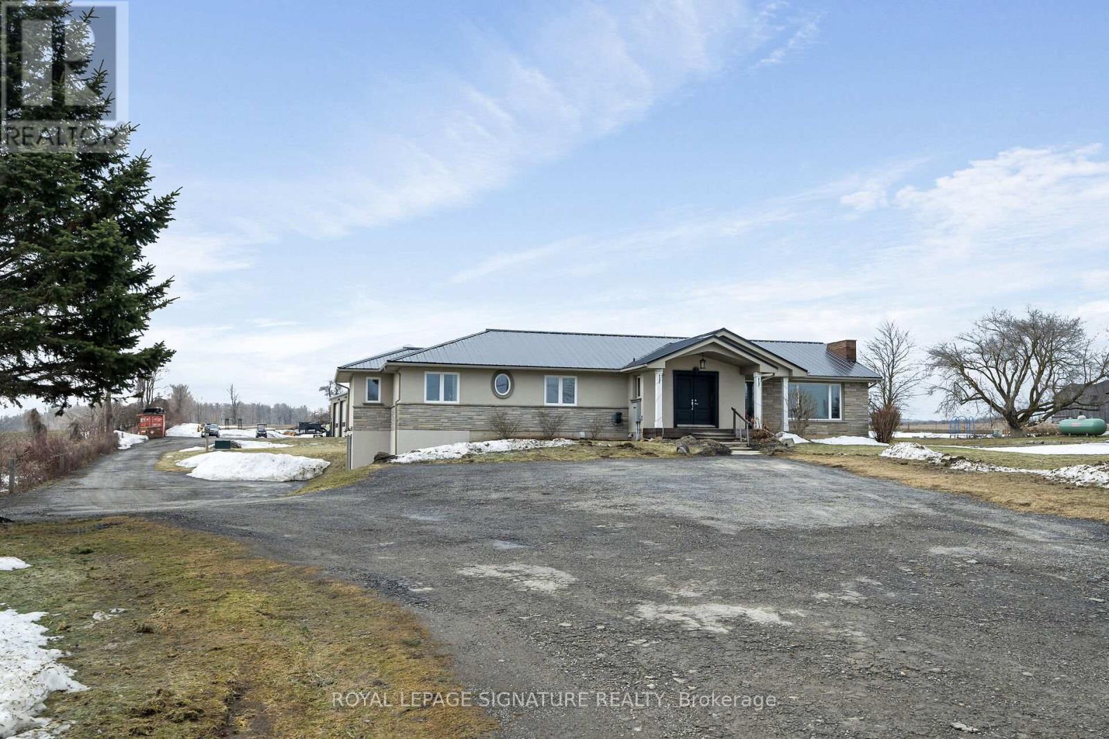 MLS® listing #29461635 for sale located at 5022 6TH LINE