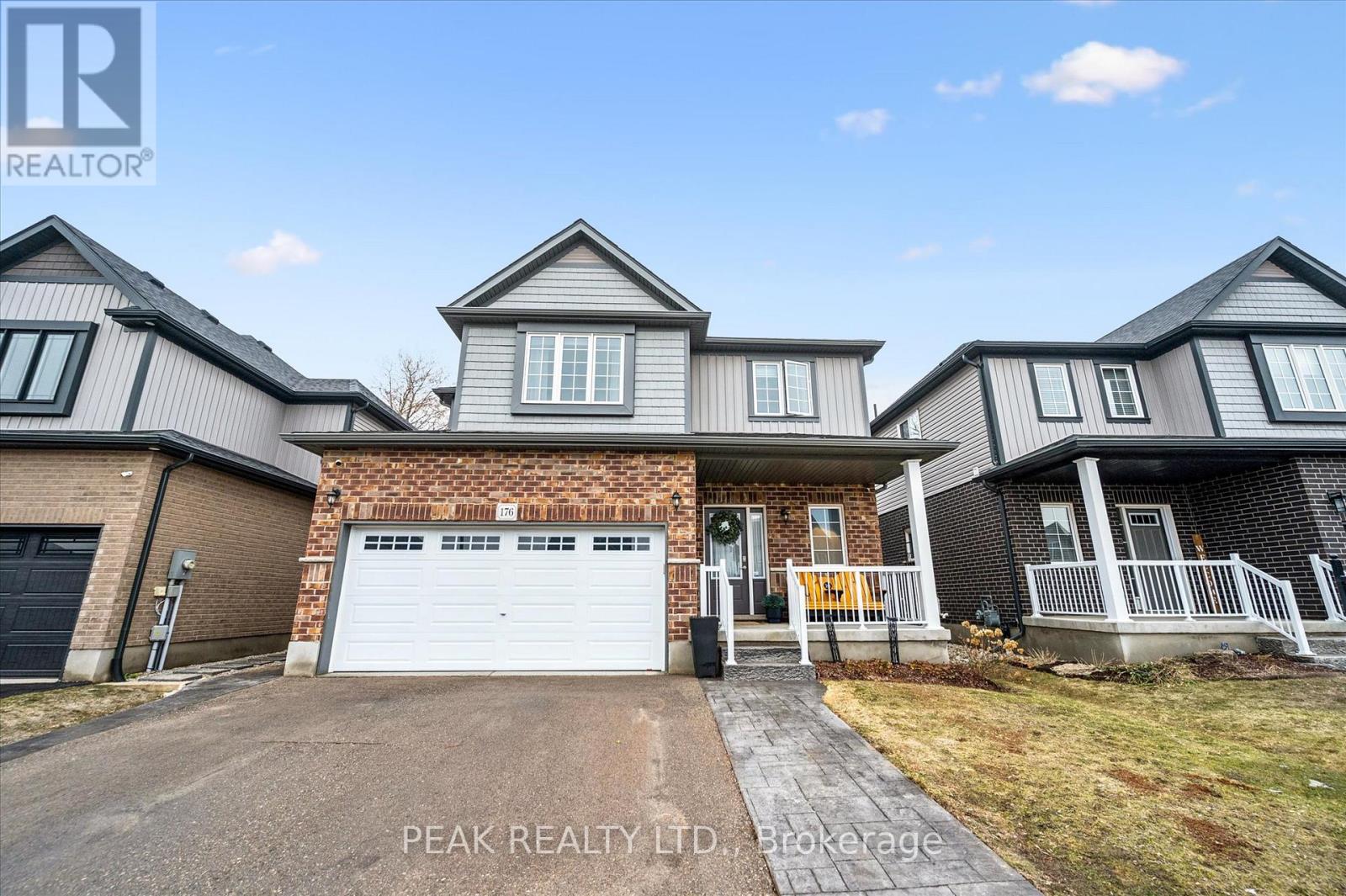 MLS® listing #29463775 for sale located at 176 SNYDER AVENUE N