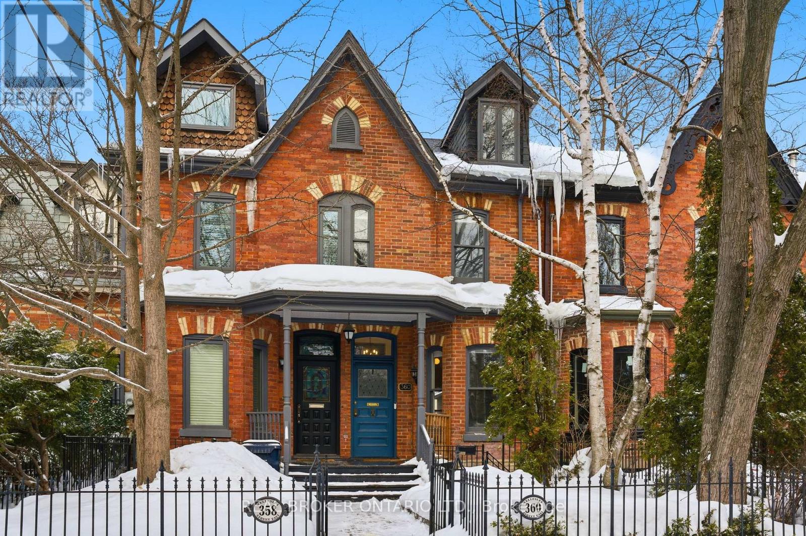 MLS® listing #29464203 for sale located at 360 WELLESLEY STREET E