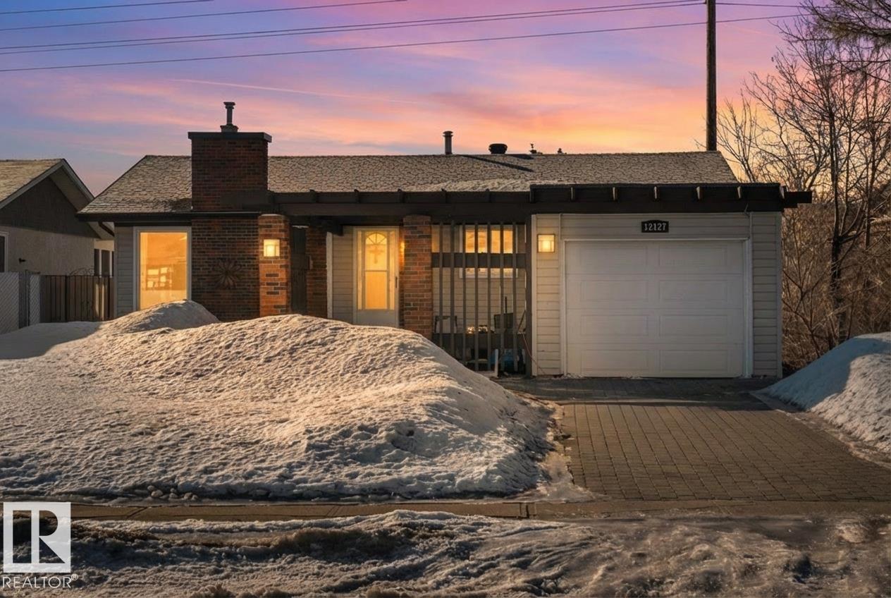 MLS® listing #29464309 for sale located at 12127 152A AV NW