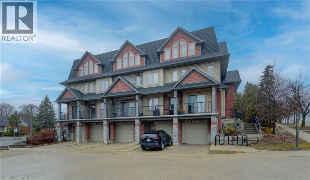 MLS® listing #29464698 for sale located at 487 EAST Avenue Unit# 2