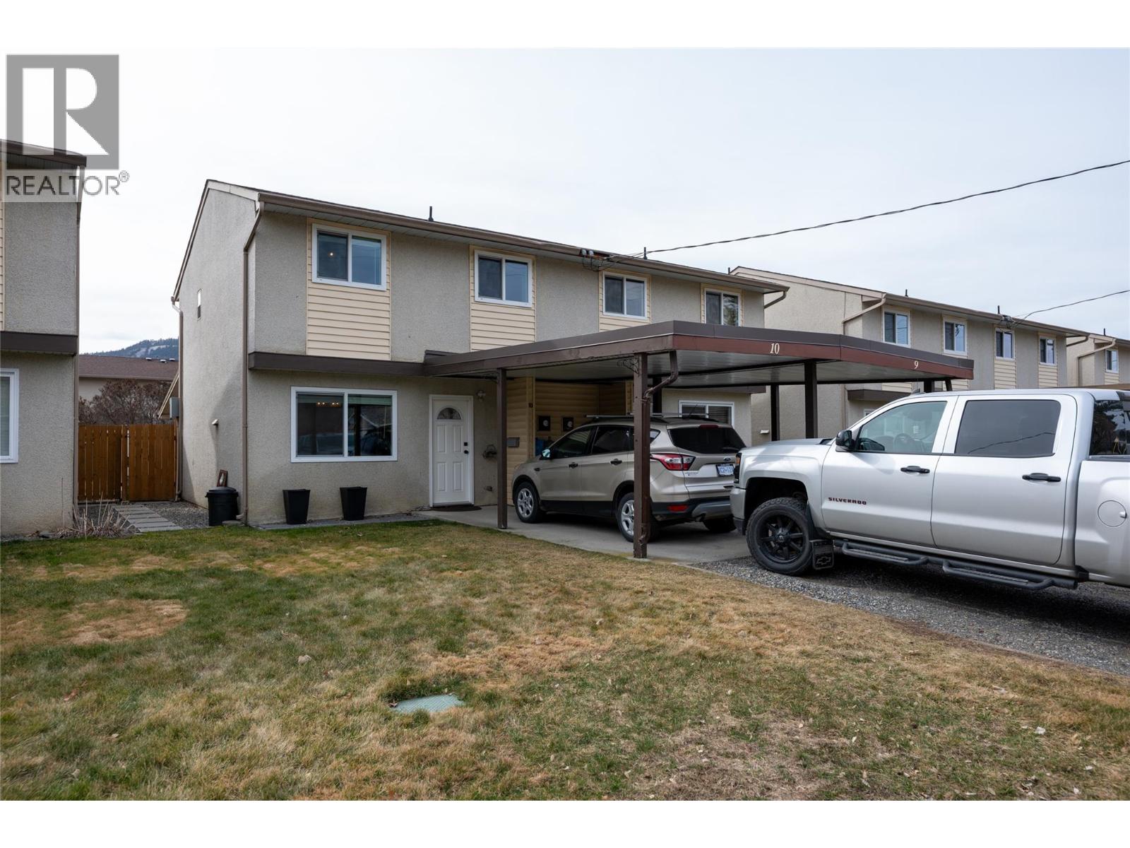 MLS® listing #29465229 for sale located at 1697 GREENFIELD Avenue Unit# 10