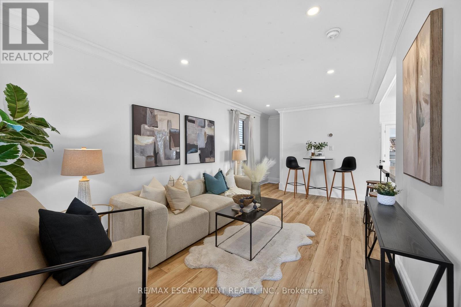 MLS® listing #29466781 for sale located at 8 EAST 23RD STREET