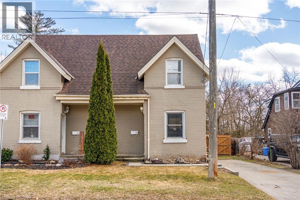 MLS® listing #29467657 for sale located at 3 LLOYD Street Unit# B