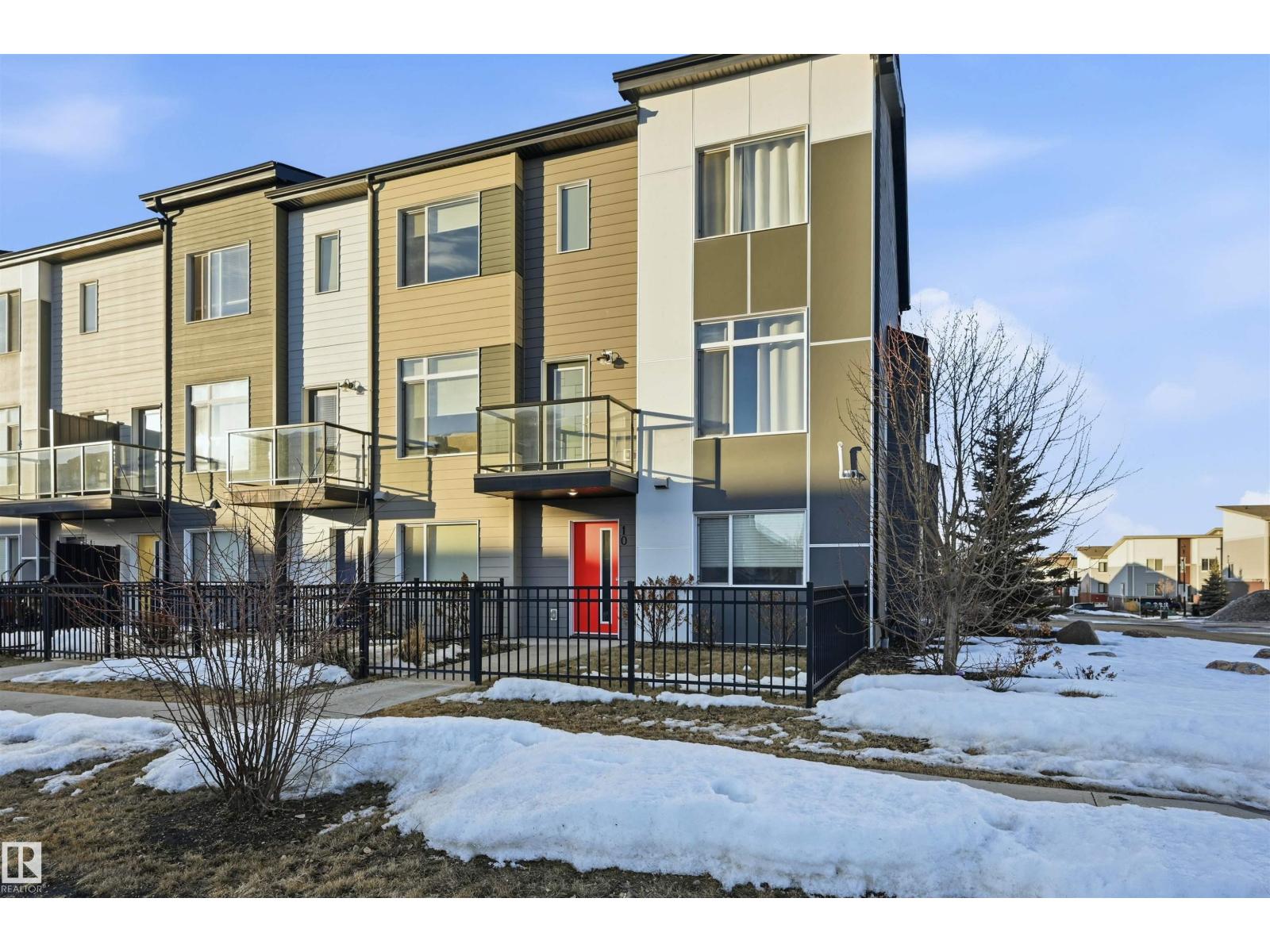MLS® listing #29467765 for sale located at #10 804 WELSH DR SW