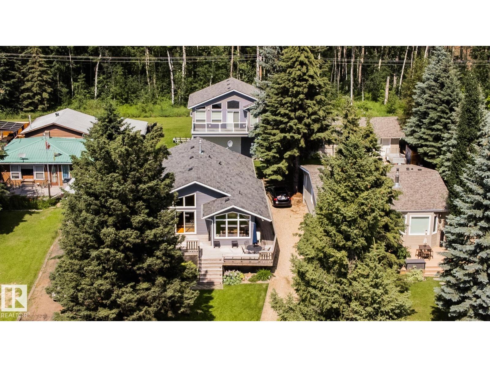 MLS® listing #29470767 for sale located at 31 Lakeshore DR