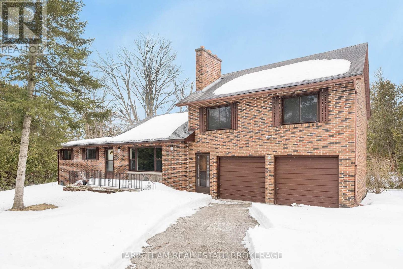 MLS® listing #29471540 for sale located at 9 YVONNE CRESCENT