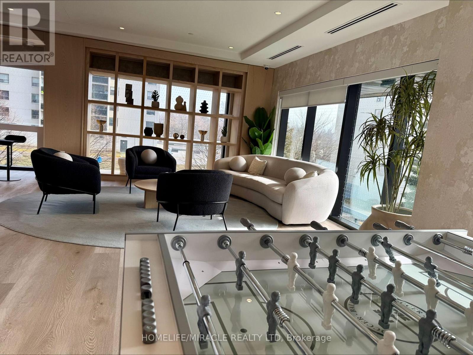 MLS® listing #29471879 for sale located at 1321 - 86 DUNDAS STREET E