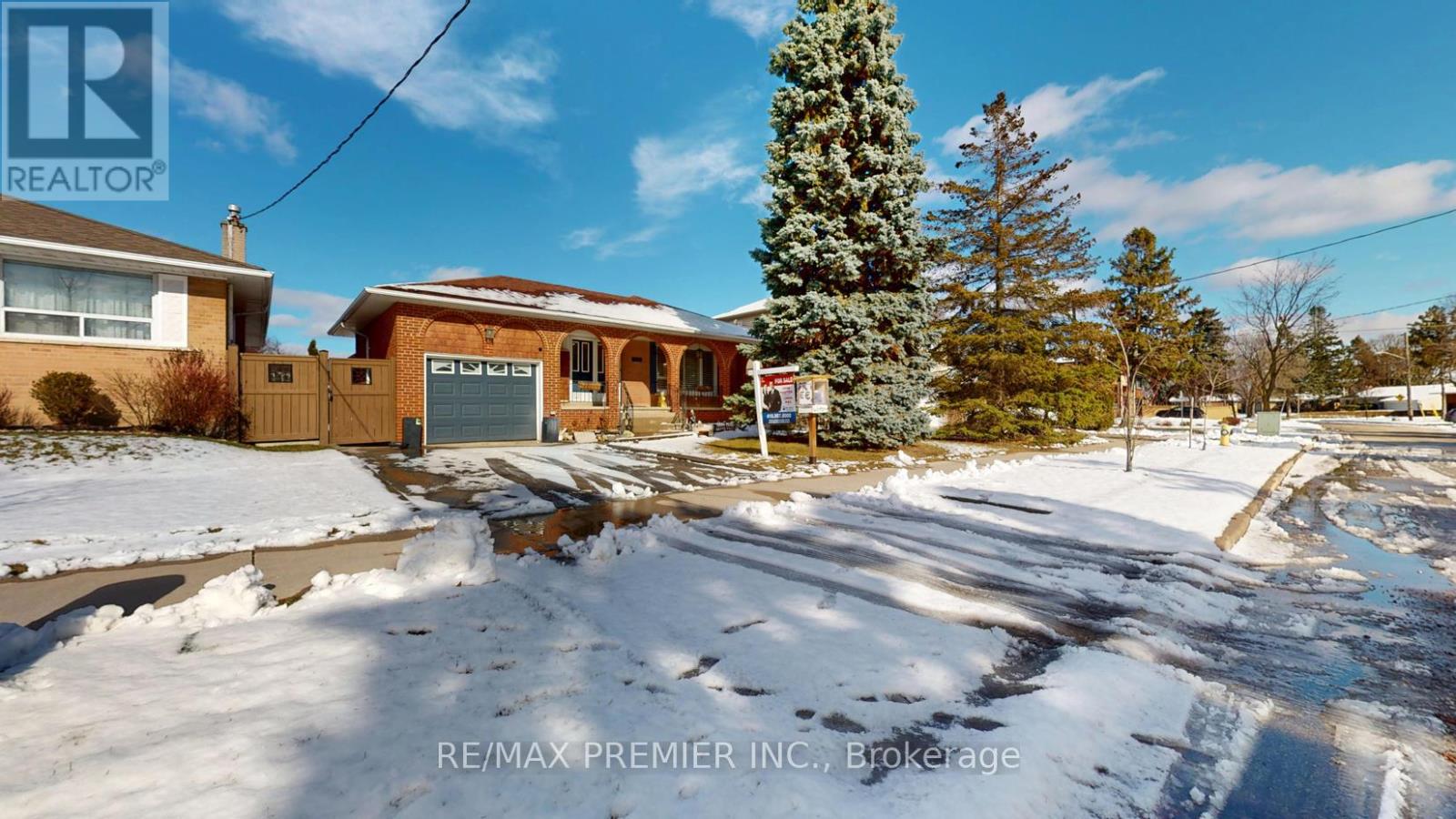 MLS® listing #29473718 for sale located at 160 VEROBEACH BOULEVARD