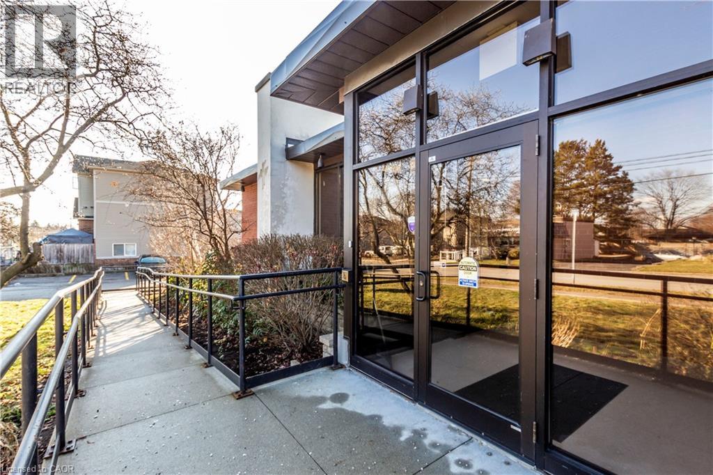 MLS® listing #29477157 for sale located at 275 LAWRENCE Avenue Unit# 6