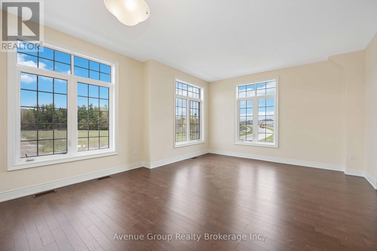 MLS® listing #29479022 for sale located at 3440 DENISON STREET