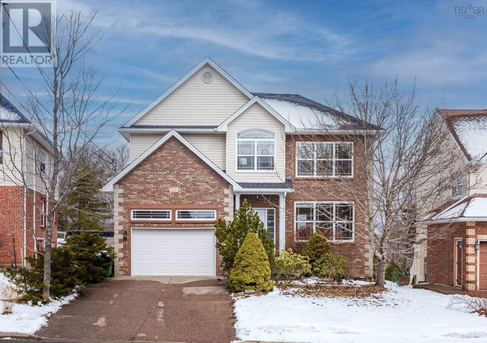 MLS® listing #29479190 for sale located at 15 Kingsbury Way