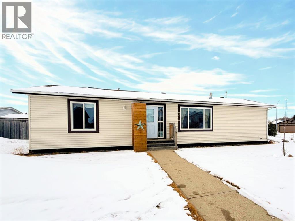 MLS® listing #29480564 for sale located at 6419 52 Street