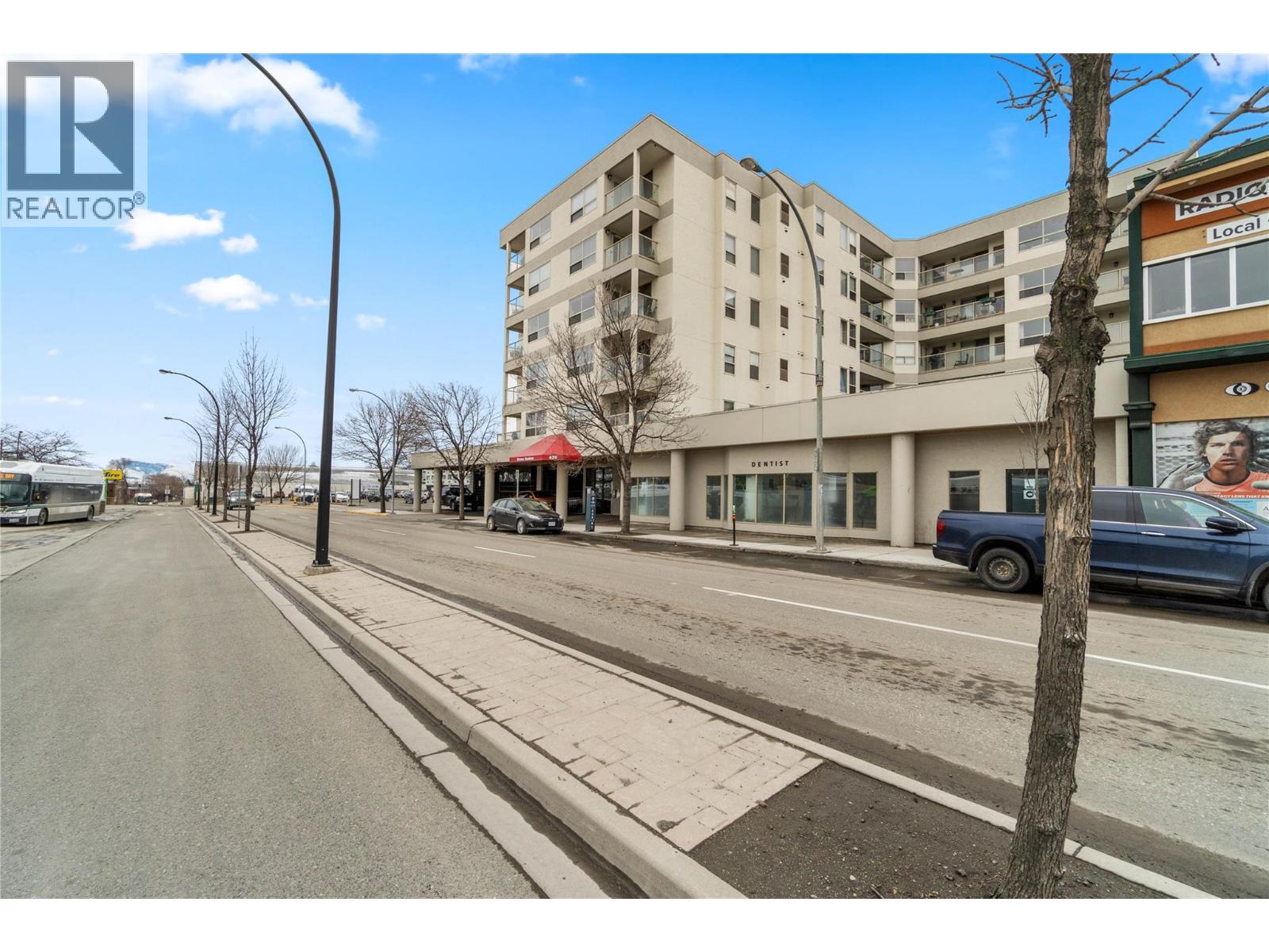 MLS® listing #29482316 for sale located at 629 Lansdowne Street Unit# 506