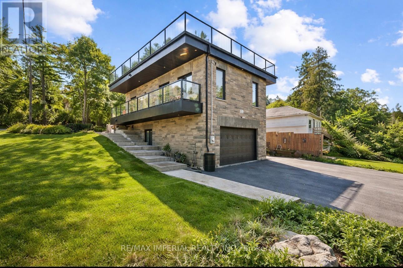 MLS® listing #29483540 for sale located at 31 SILVER BIRCH STREET