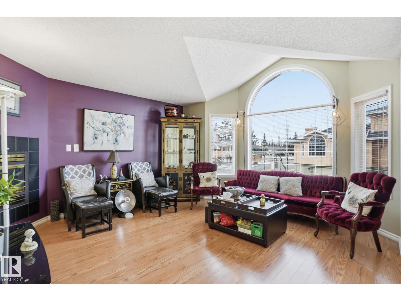 MLS® listing #29483903 for sale located at #108 11115 9 AV NW