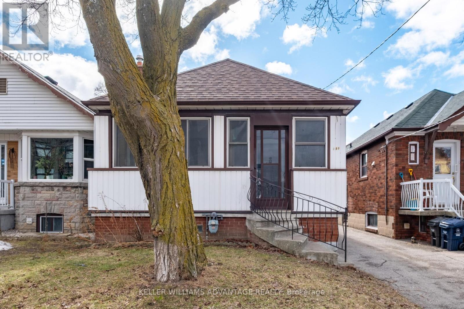 MLS® listing #29484064 for sale located at 365 WHITMORE AVENUE