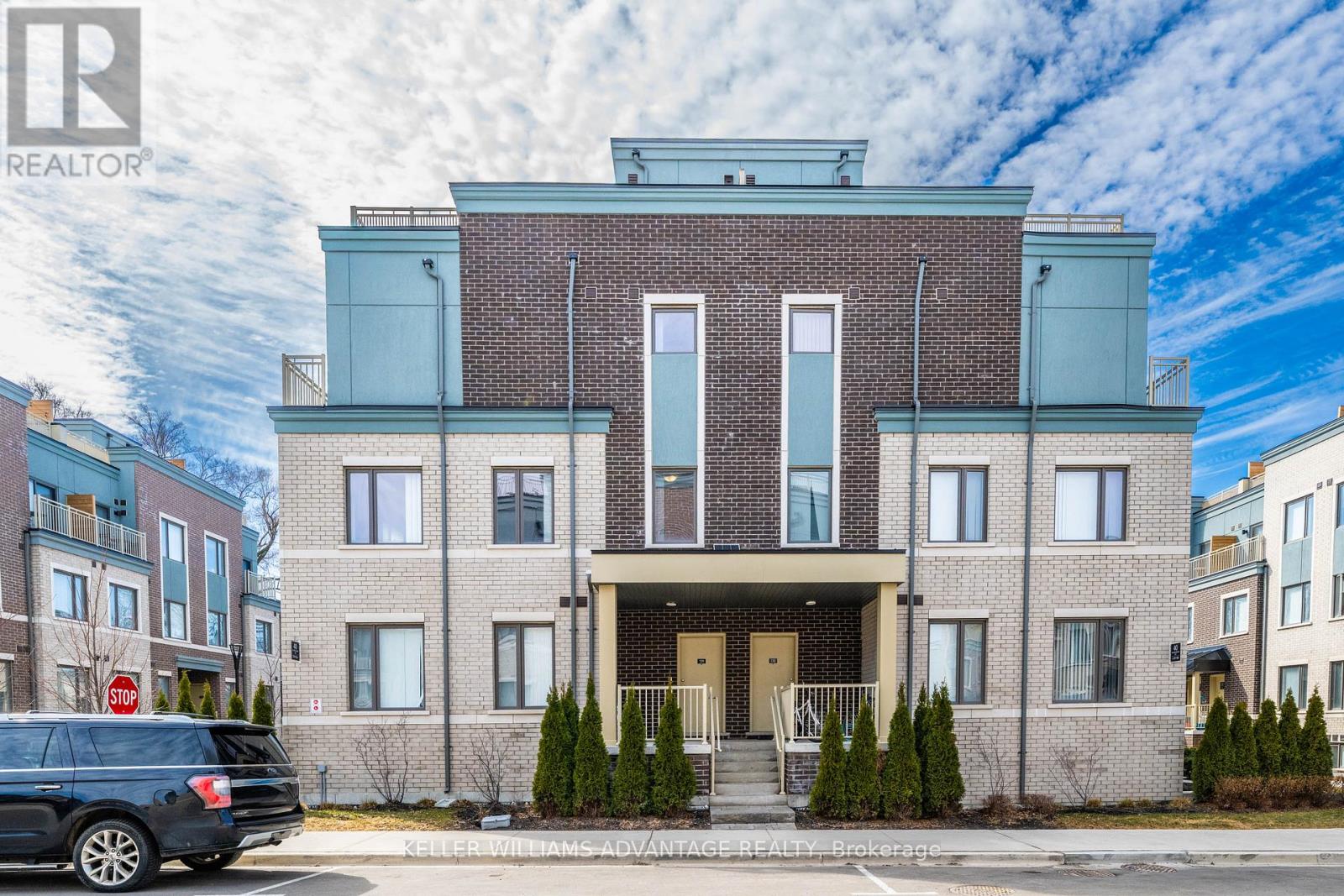 MLS® listing #29484066 for sale located at 40 WILLIAM JACKSON WAY